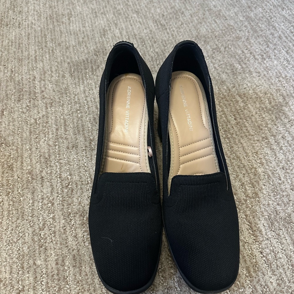 Adrienne Vittadini Classic Black Flats